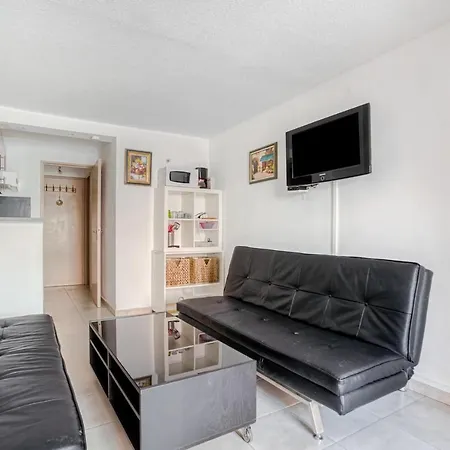 Διαμέρισμα Studio Close To The Beach Of